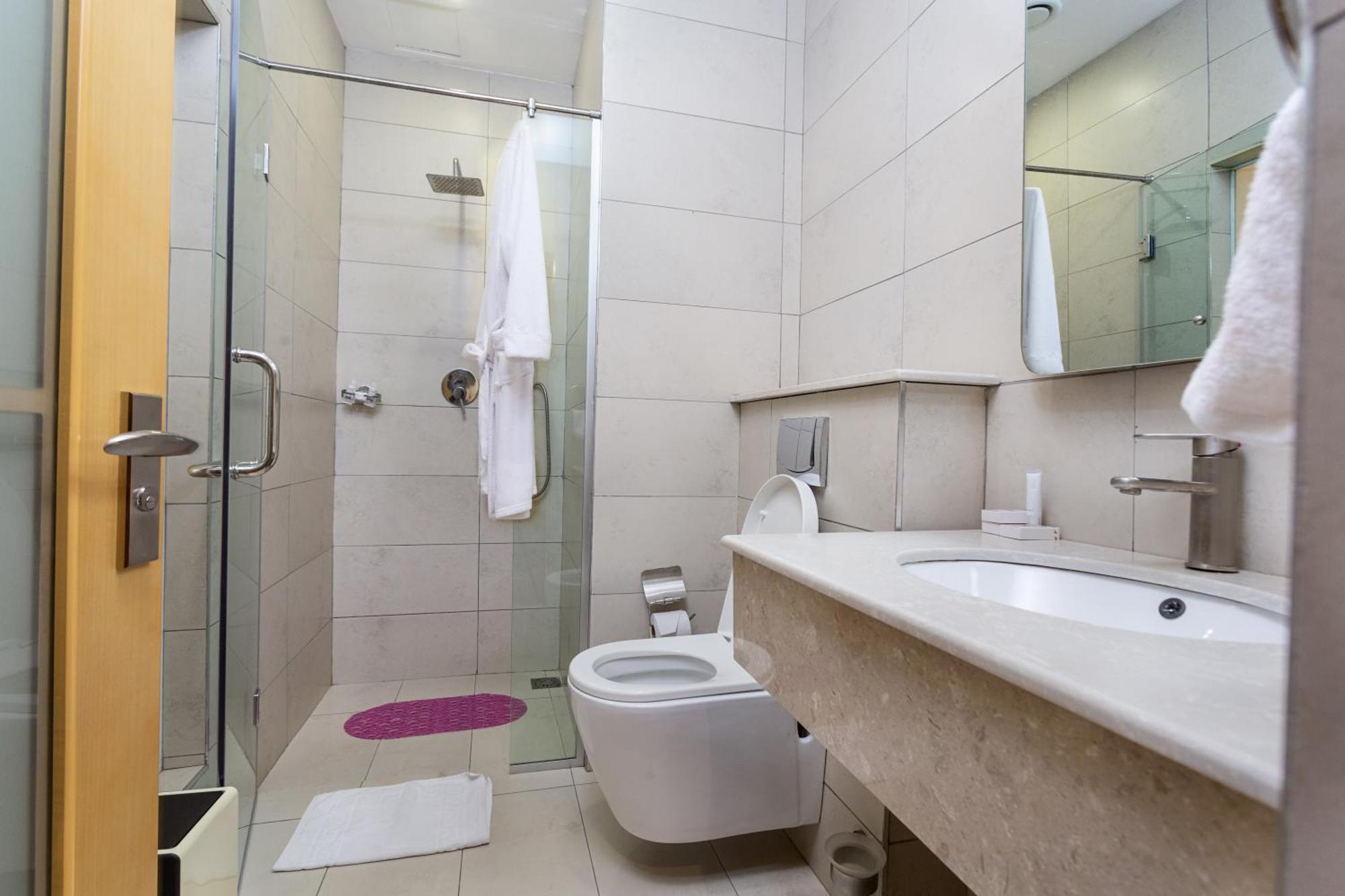 Three Steers Hotel Meru Екстер'єр фото
